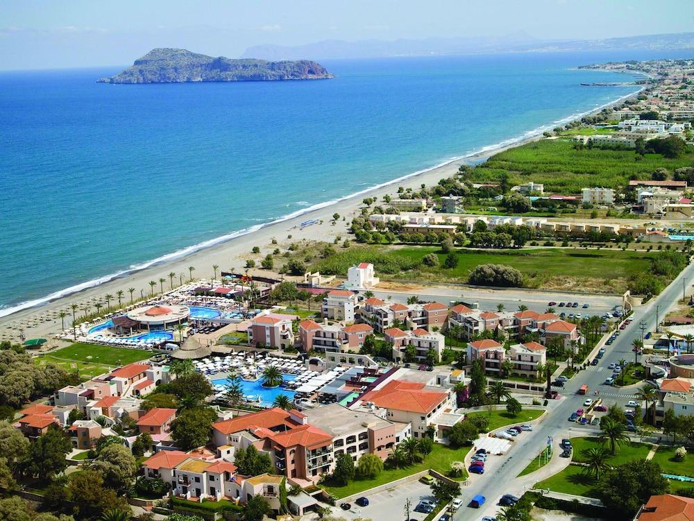 Caldera Resort